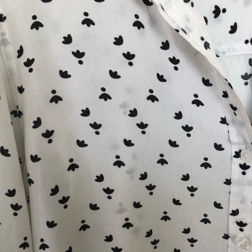 Bird Print Button Down White Top L